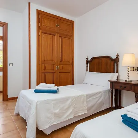 New! Pere For 10 People With Pool And Panoramic Views * Es Capdella