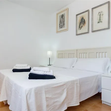 Villa New! Pere For 10 People With Pool And Panoramic Views *
